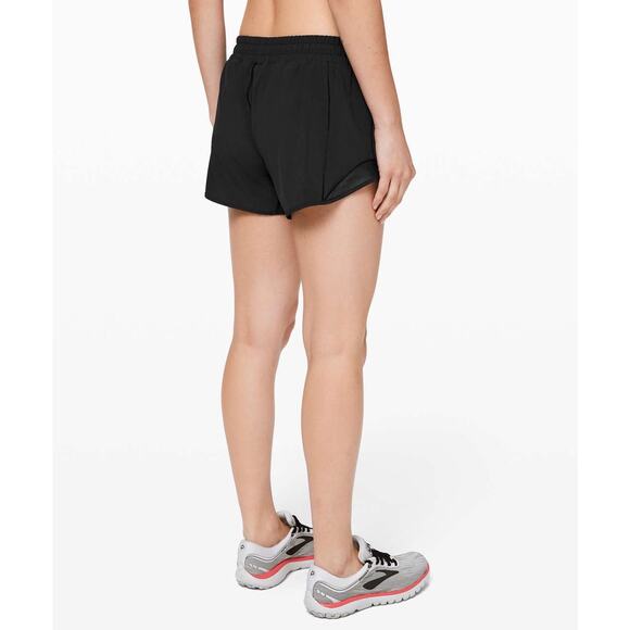 Lululemon Black Hotty Hot Short II Long 4" Inseam Short Size 8 Workout - Picture 6 of 9